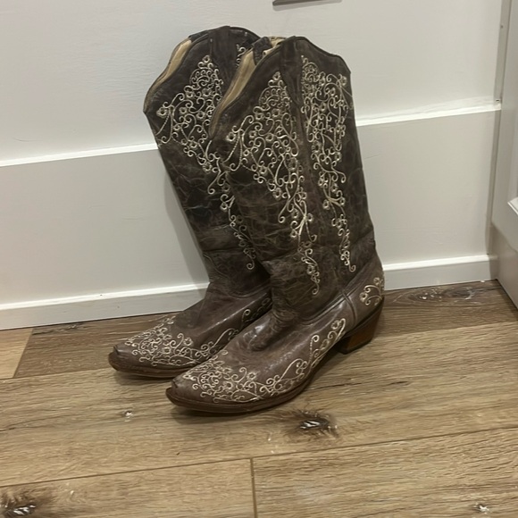 CORRAL Vintage Flower Embroidered Cowgirl Boots 10 - Picture 7 of 11